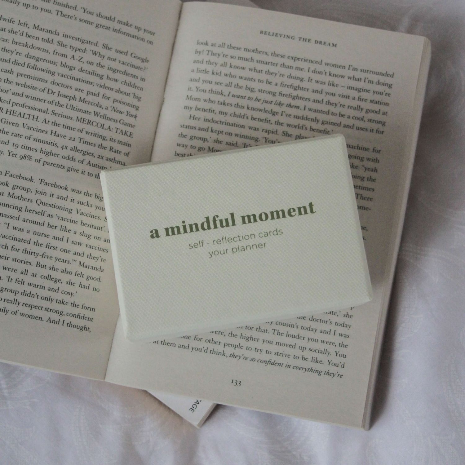 Карткова гра з питаннями для рефлексії та письма "A mindful moment"